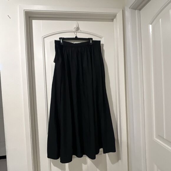 Women's A Line Pleated Voluminous Maxi Skirt - A New Day Black XL - Picture 8 of 9